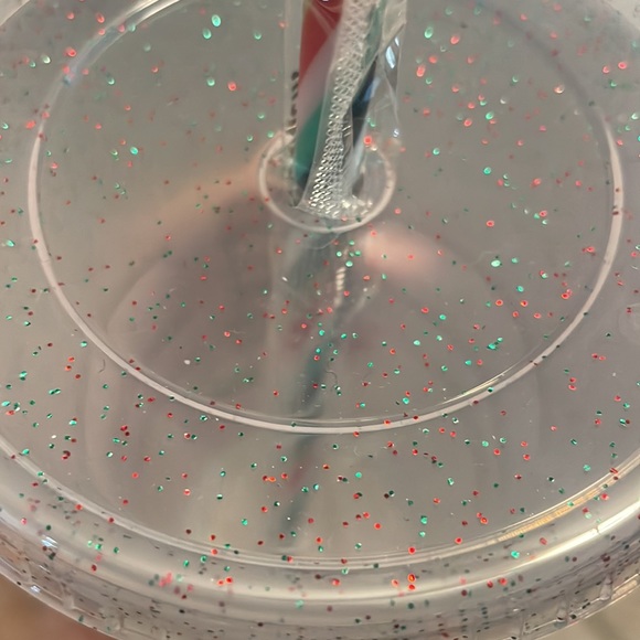 New Starbucks iced coffee cup - Picture 3 of 5